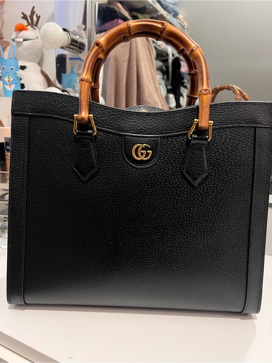 Gucci Handbags - Gucci Diana Medium Tote Bag (Style 678842 U3ZDT 1260)